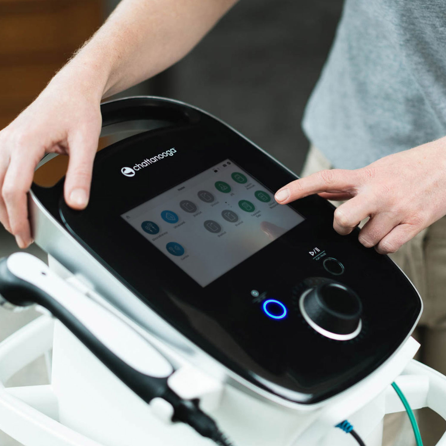 美国 Chattanooga 便携式超声治疗仪 DJO INTELECT® MOBILE 2 运动康复器械