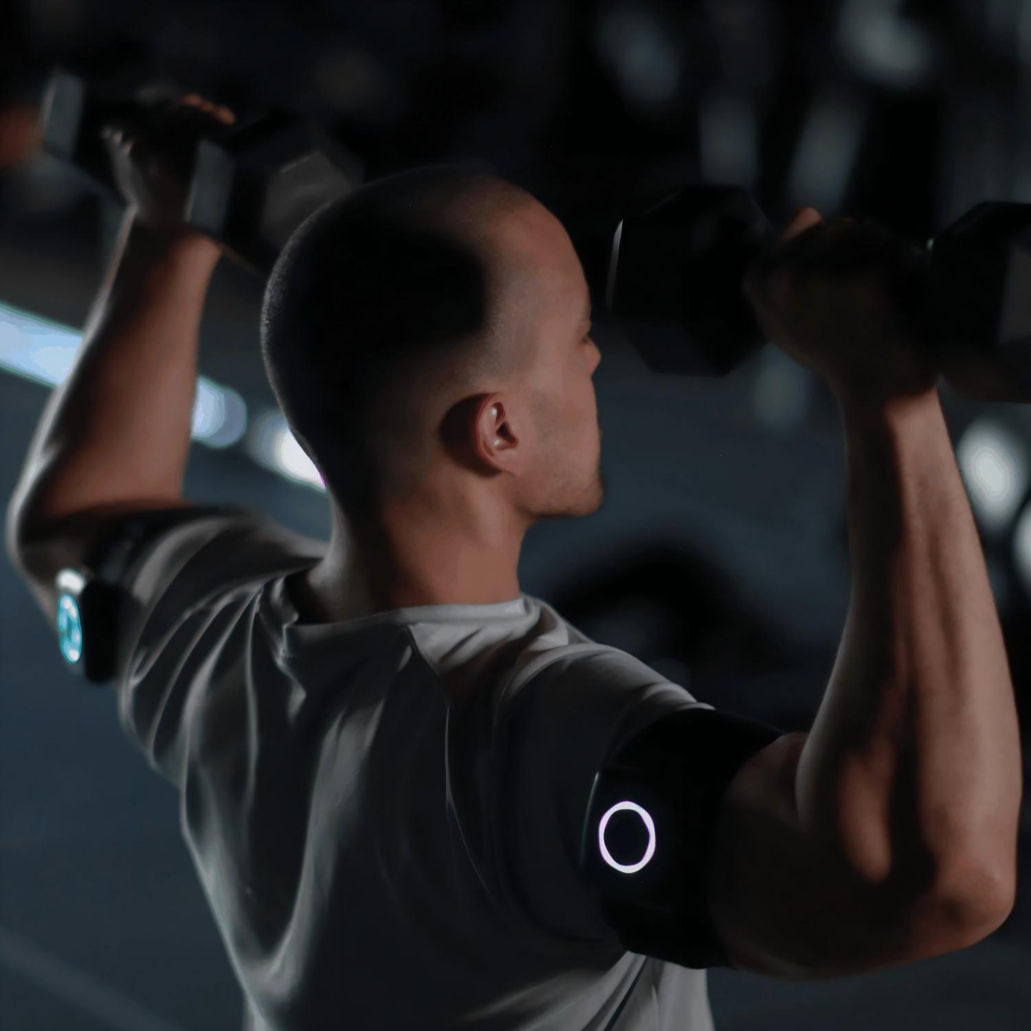 AirBands 加入 SAGA BFR 新款无线血流限制袖带训练系统 专业体育运动员训练 VALD AirBands 同款